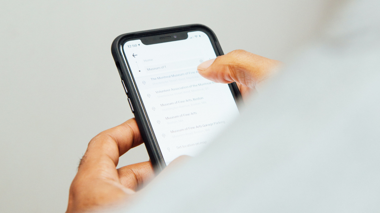 delete expired subscriptions on iphone