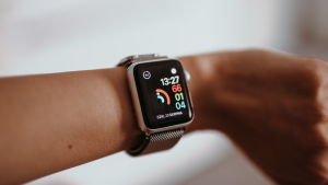Set Apple Watch Time Zone