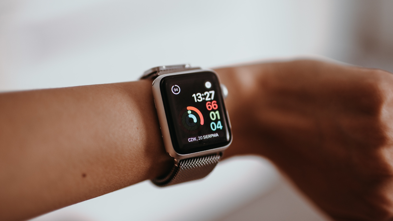 Set Apple Watch Time Zone
