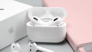 stop AirPods from reading messages